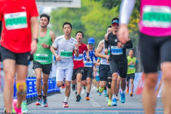 大学生体育考试项目的选择与准备建议(图1)